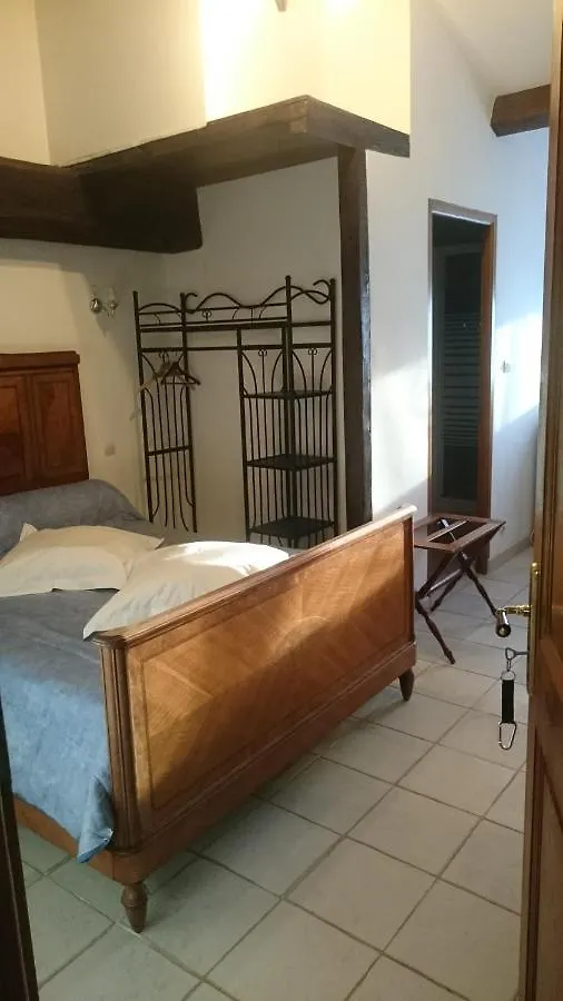 Chambres D'Hotes Arnaud Chatenay  Bed & Breakfast Chatenay (Ain)